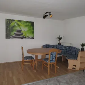 Kleines Gemuetliches Monteurzimmer Dresden